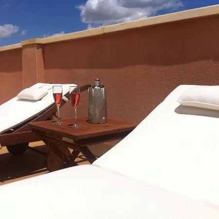 Holiday Residencial Madrid
